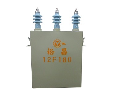 電容器