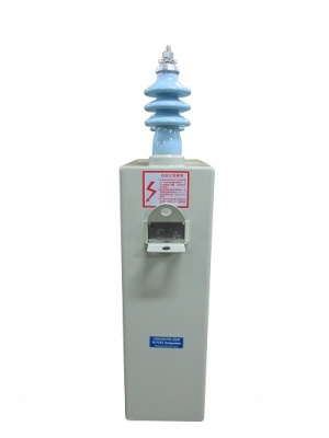 電容器