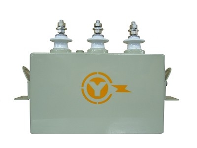 電容器