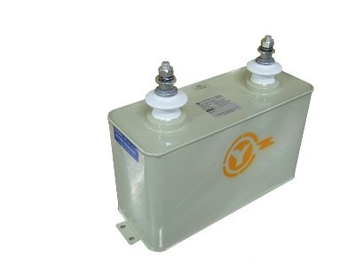 電容器